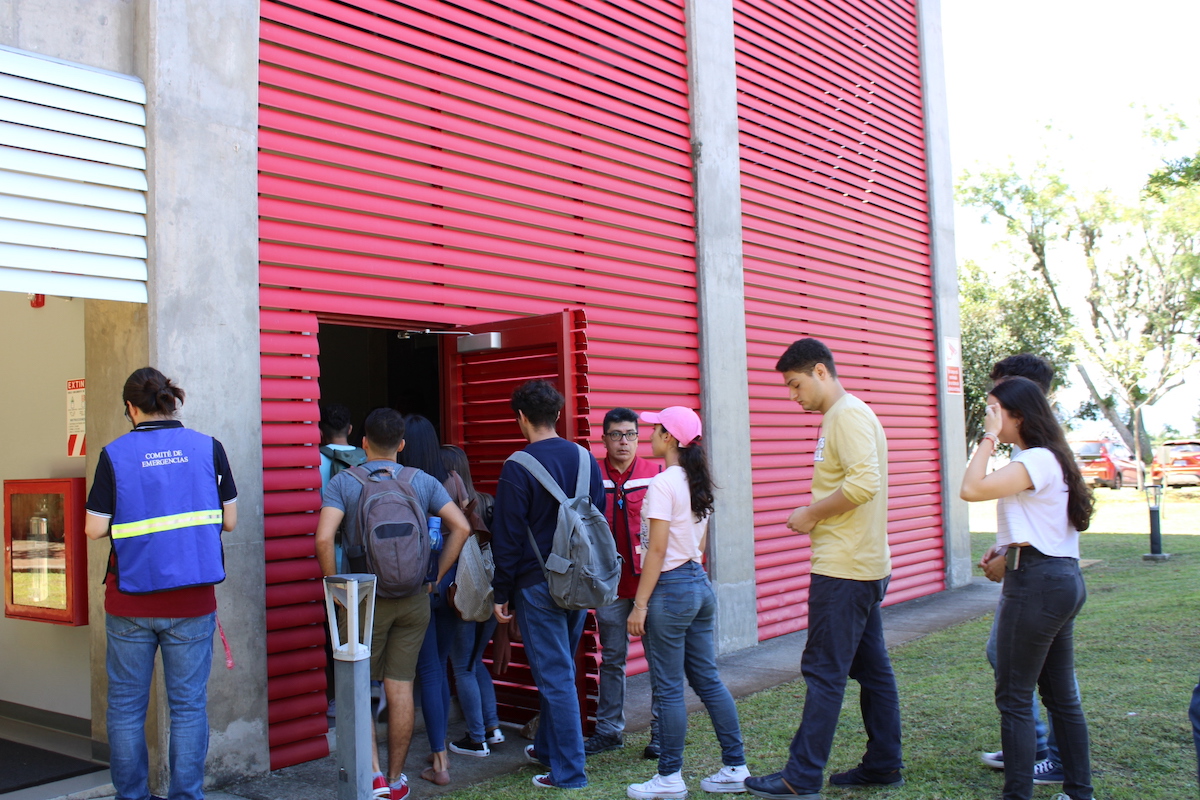 UNA se unió al Simulacro Nacional por sismo