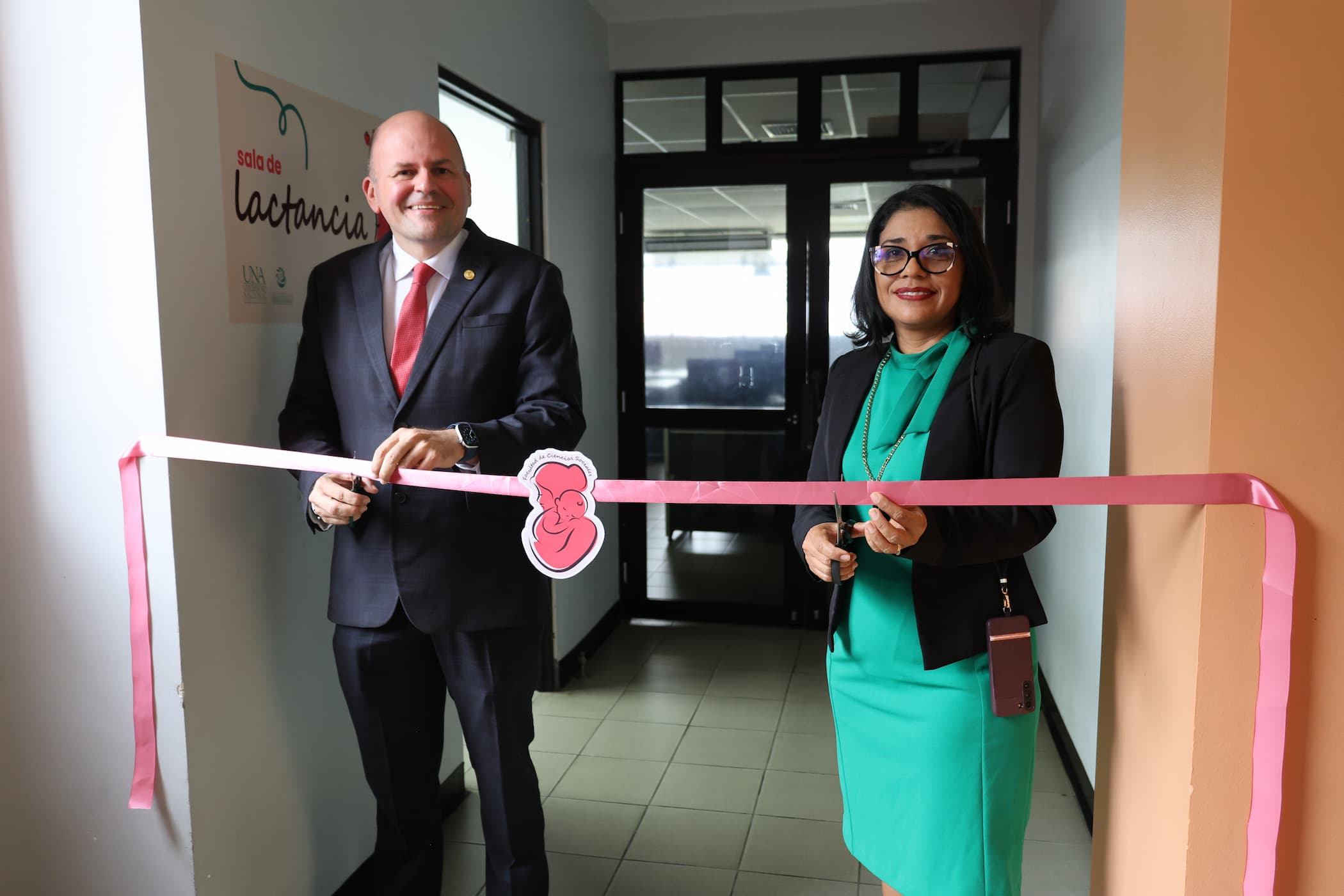 Facultad de Ciencias Sociales inaugura sala de lactancia 