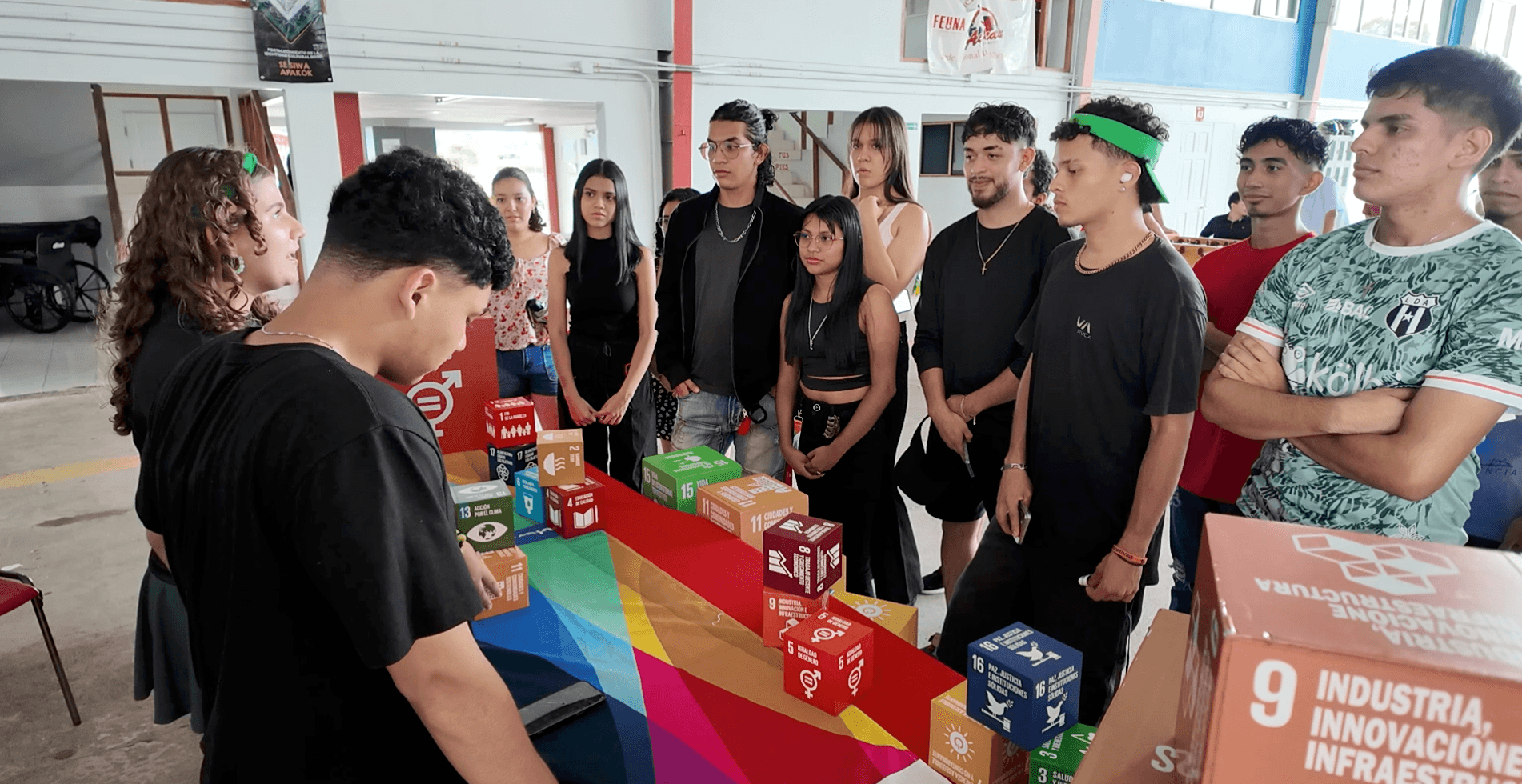 Con iniciativas ambientales estudiantes celebraron Día de la Tierra