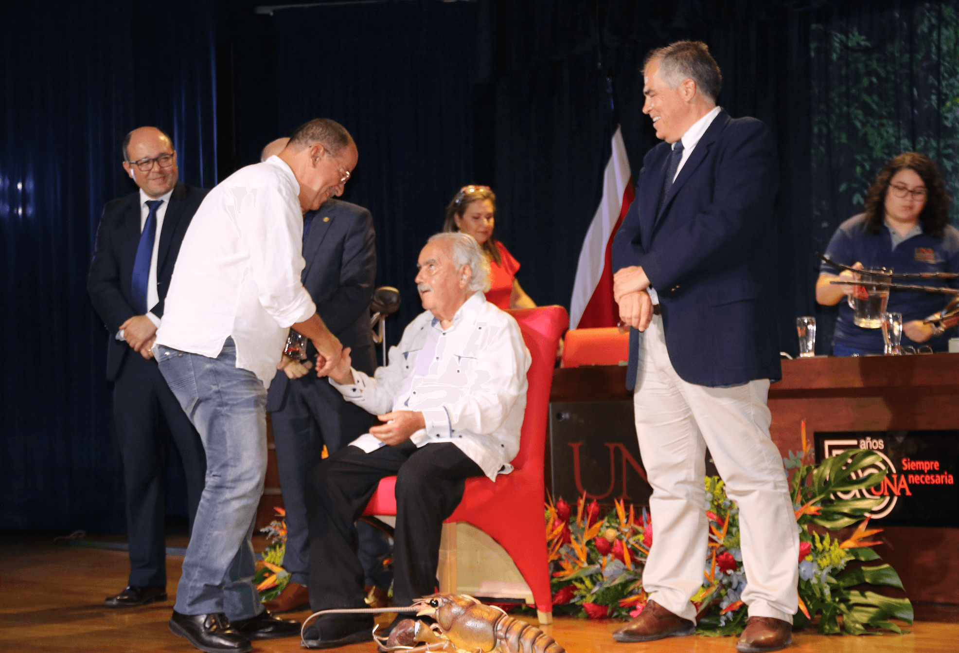 Ciencias biológicas celebra 50 años al servicio del país