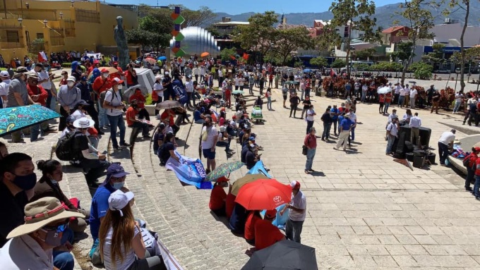 Universidades públicas mantienen su lucha