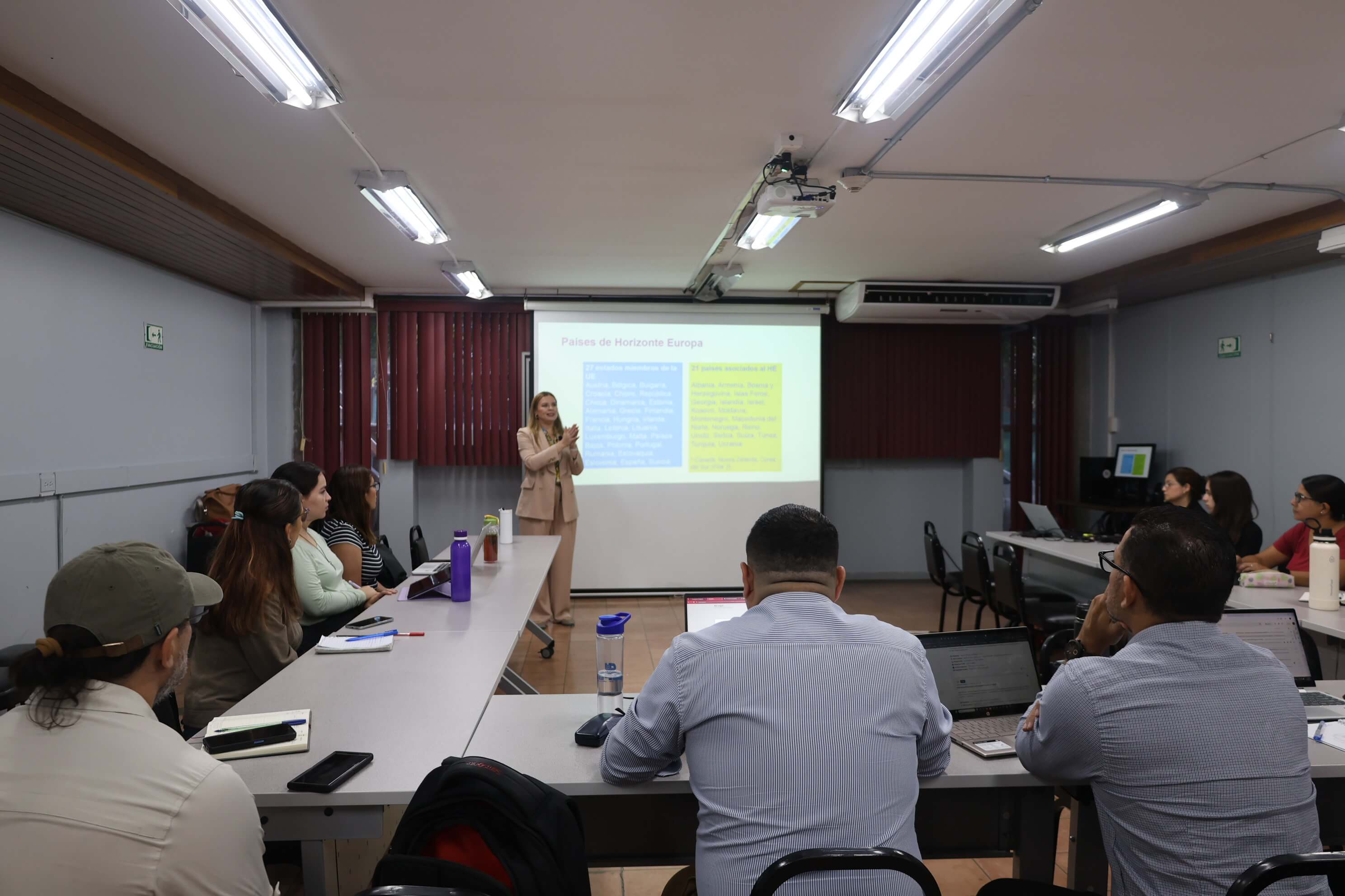 UNA abre espacios para fortalecer internacionalización 