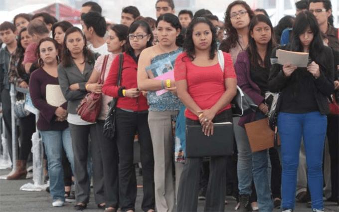 Mujeres en desventaja económica