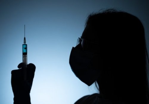 UNA presenta perspectiva filosófica sobre la obligatoriedad de las vacunas